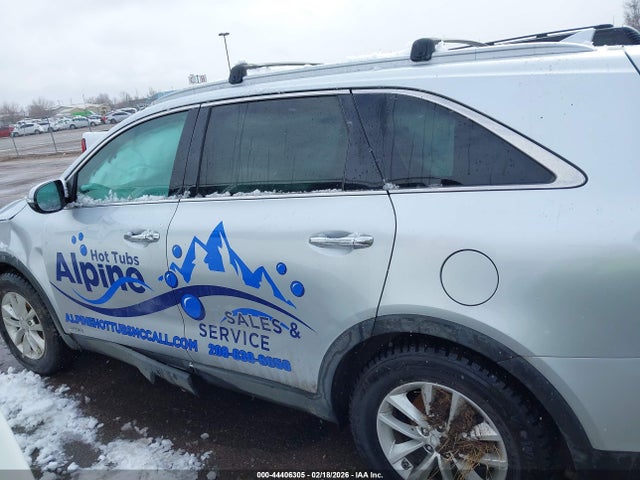 5XYPGDA34HG289447 KIA Sorento 2.4l Lx