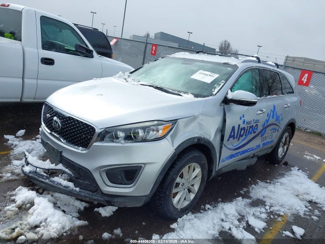 2017 KIA SORENTO 5XYPGDA34HG289447 Photo 1
