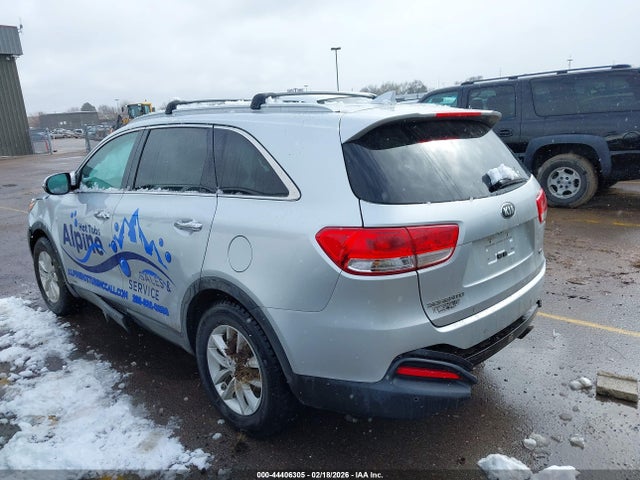 2017 KIA SORENTO 5XYPGDA34HG289447 Photo 2
