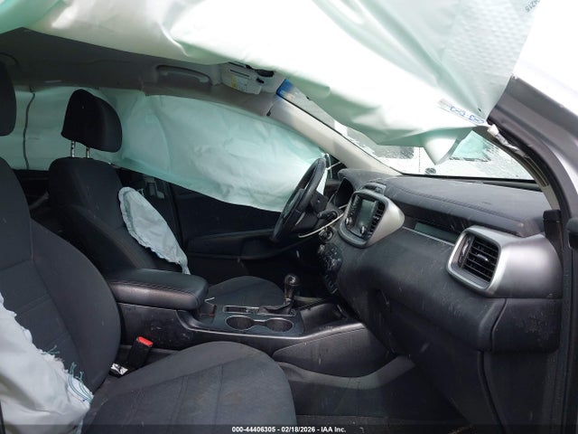 2017 KIA SORENTO 5XYPGDA34HG289447 Photo 4