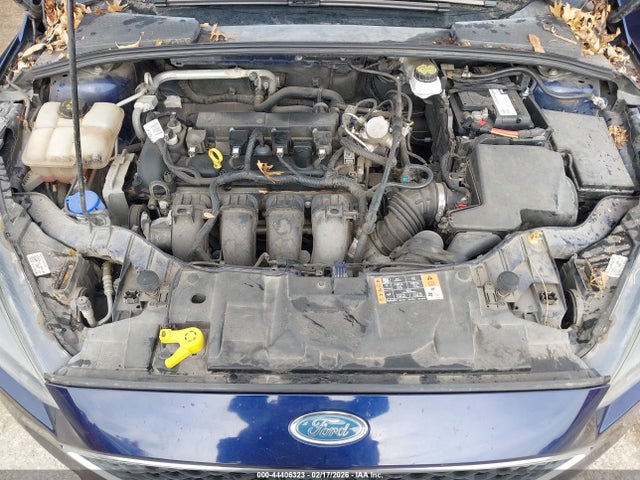 Ford FOCUS SEL 2017 1FADP3M22HL324352 Image 10