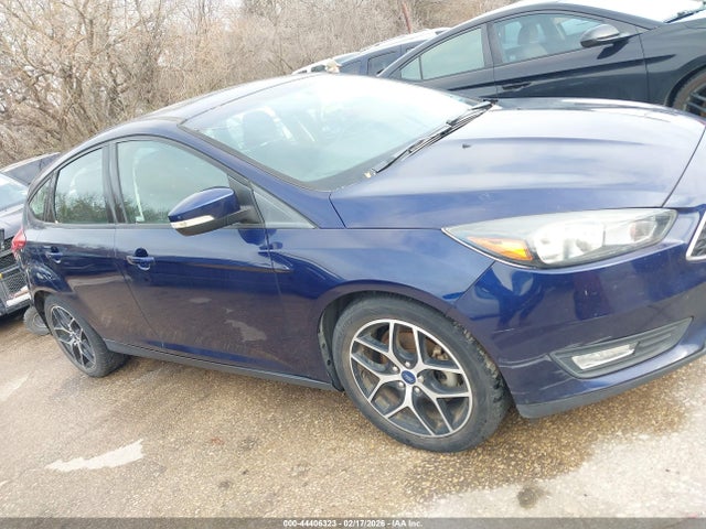 Ford FOCUS SEL 2017 1FADP3M22HL324352 Image 13