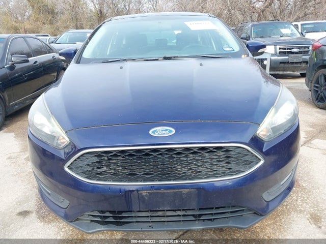 Ford FOCUS SEL 2017 1FADP3M22HL324352 Image 6