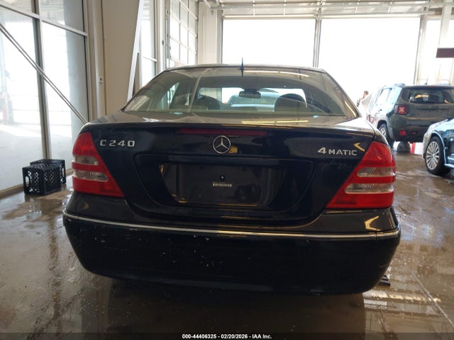 44406325 :رقم المزاد ، WDBRF81J73F378330 vin ، 2003 Mercedes-benz C 240 مزاد بيع