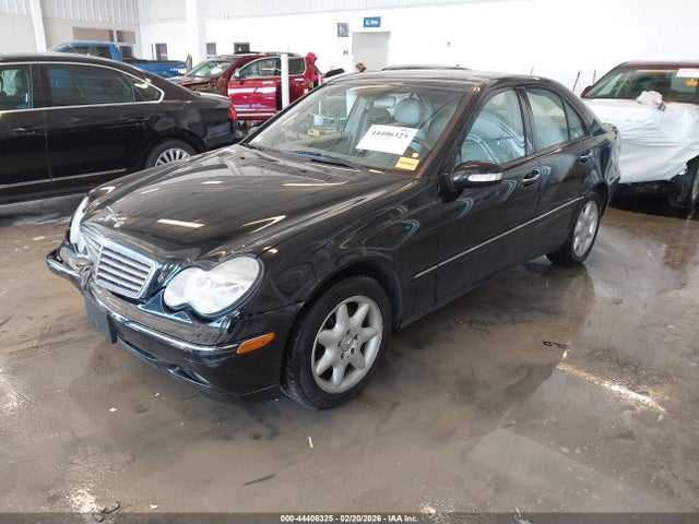 44406325 :رقم المزاد ، WDBRF81J73F378330 vin ، 2003 Mercedes-benz C 240 مزاد بيع