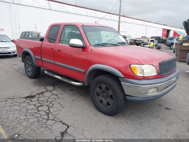 2000 TOYOTA TUNDRA 5TBRT3415YS021480