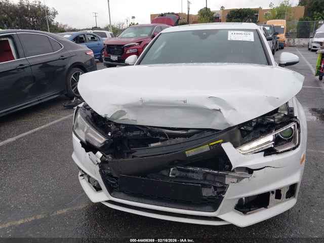 WAUKMAF44JA234308 Audi A4 2.0t Tech Ultra Premium/2.0t Ultra Premium