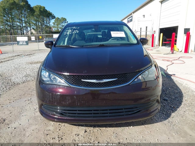 2017 Chrysler Pacifica Touring მანქანა იყიდება აუქციონზე, vin: 2C4RC1DG2HR525557, აუქციონის ნომერი: 44406393