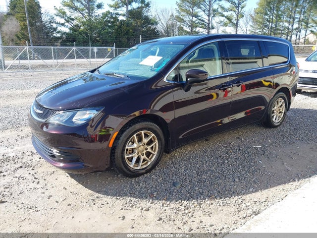 2017 Chrysler Pacifica Touring მანქანა იყიდება აუქციონზე, vin: 2C4RC1DG2HR525557, აუქციონის ნომერი: 44406393
