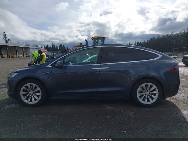 44406412 :رقم المزاد ، 5YJXCAE26JF105229 vin ، 2018 Tesla Model X 100d/75d/p100d مزاد بيع