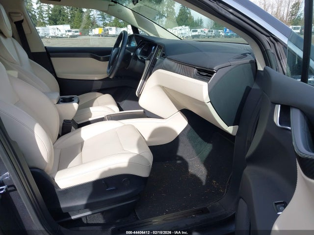 44406412 :رقم المزاد ، 5YJXCAE26JF105229 vin ، 2018 Tesla Model X 100d/75d/p100d مزاد بيع