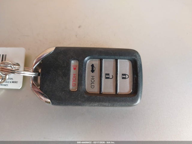 44406432 :رقم المزاد ، 1HGCV1F19MA110115 vin ، 2021 Honda Accord Lx مزاد بيع