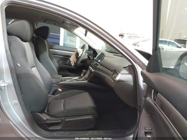 44406432 :رقم المزاد ، 1HGCV1F19MA110115 vin ، 2021 Honda Accord Lx مزاد بيع