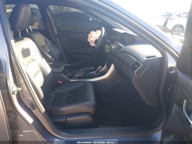 1HGCR2F11HA033708 Honda Accord Sport Se