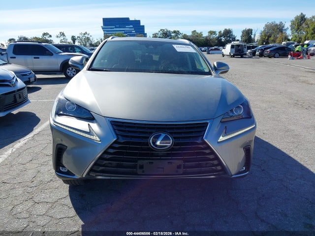 JTJGJRDZ2L5001115 Lexus NX 300H