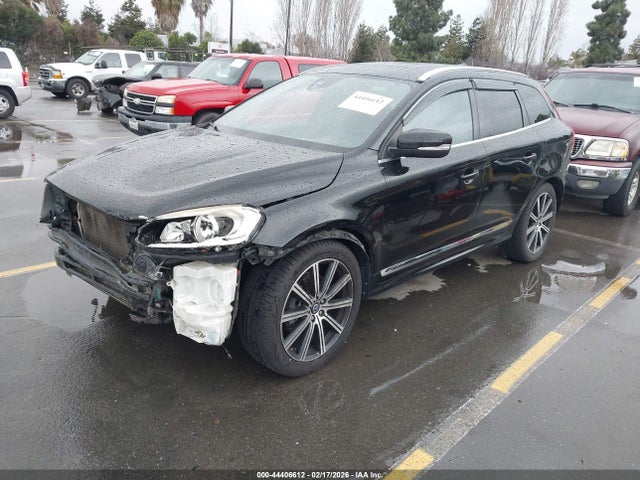Volvo Xc60 T5 Premier Plus 2015 YV426MDC0F2593243 Image 2