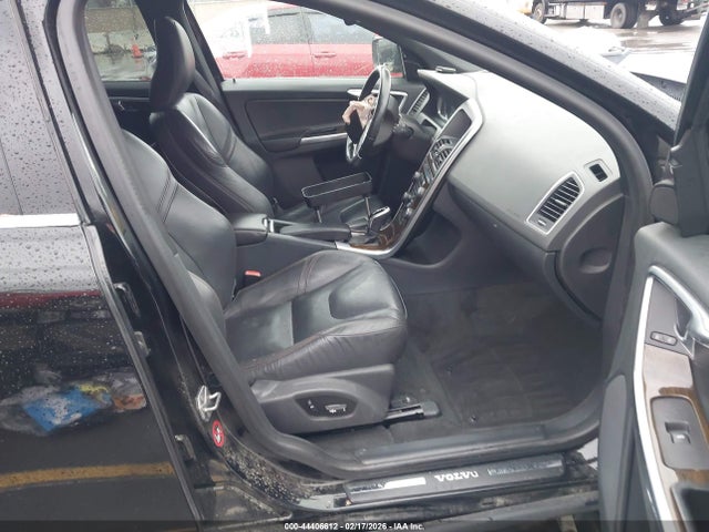 Volvo Xc60 T5 Premier Plus 2015 YV426MDC0F2593243 Image 5