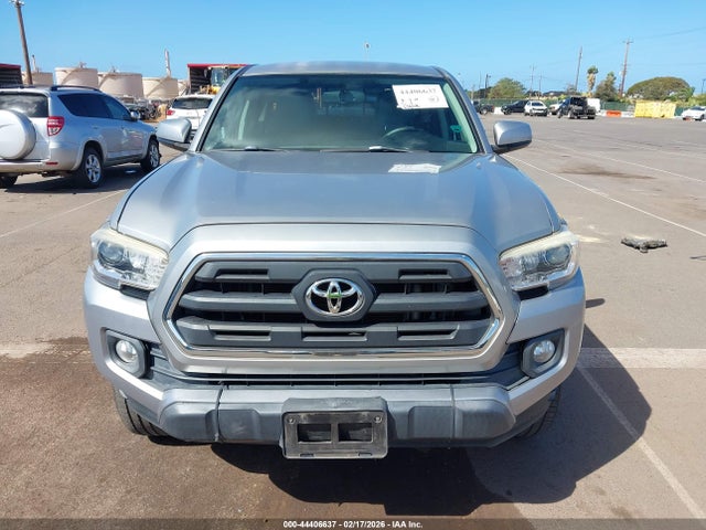 Toyota Tacoma Sr5 V6 2017 3TMAZ5CN3HM035719 Image 13