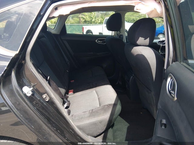 Продажа на аукционе авто 2015 Nissan Sentra Sr, vin: 3N1AB7AP5FY364385, номер лота: 44406690