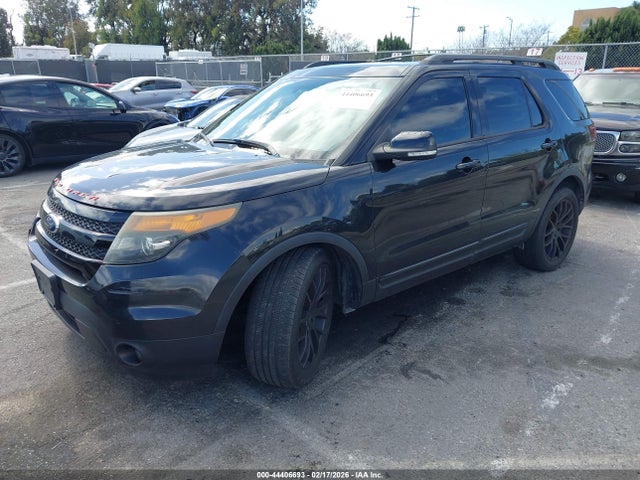 1FM5K8GT8FGA87236 Ford EXPLORER SPORT