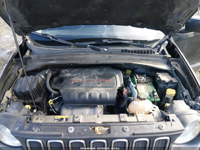 Jeep Renegade Latitude 4x4 2017 ZACCJBBB0HPF42290 Image 10