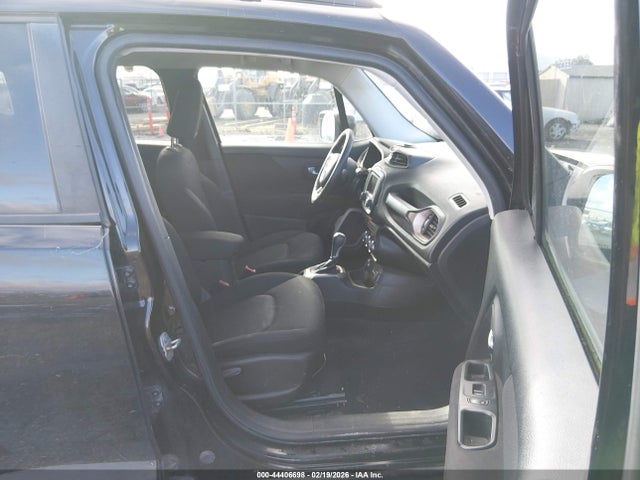 Jeep Renegade Latitude 4x4 2017 ZACCJBBB0HPF42290 Image 5