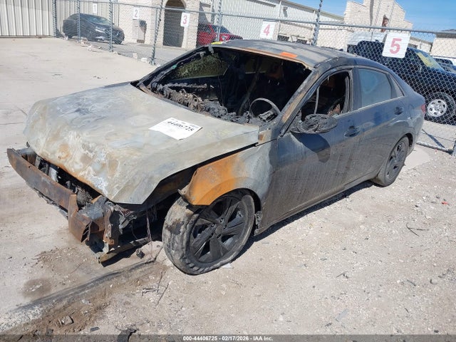 5NPLS4AG5MH018223 Hyundai ELANTRA SEL