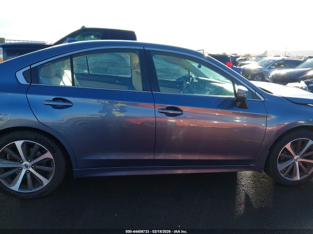 44406733 :رقم المزاد ، 4S3BNAN65H3050335 vin ، 2017 Subaru Legacy 2.5i Limited مزاد بيع