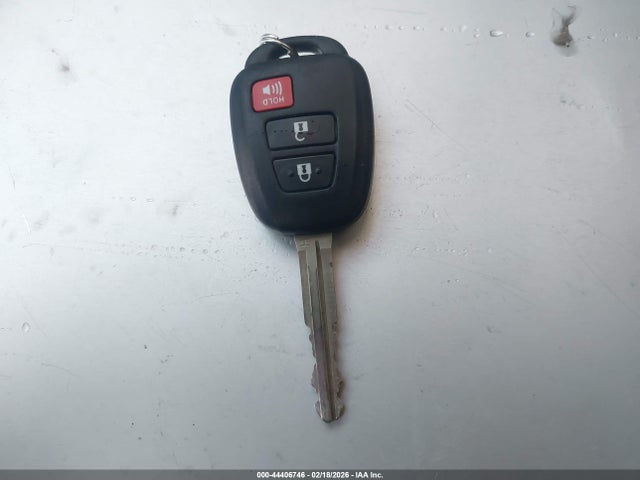 Toyota Rav4 Xle 2014 JTMWFREV2EJ010466 Image 11