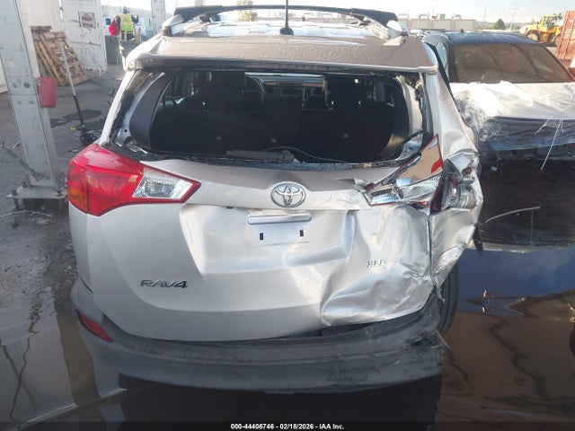 Toyota Rav4 Xle 2014 JTMWFREV2EJ010466 Image 16
