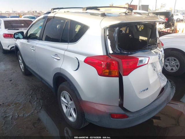 Toyota Rav4 Xle 2014 JTMWFREV2EJ010466 Image 3