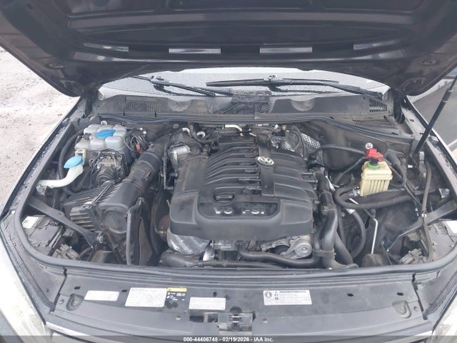 WVGEF9BP6GD011778 Volkswagen Touareg Vr6 Lux