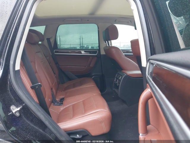 WVGEF9BP6GD011778 Volkswagen Touareg Vr6 Lux