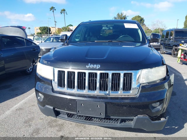 Продажа на аукционе авто 2013 Jeep Grand Cherokee Laredo, vin: 1C4RJFAG9DC560154, номер лота: 44406755