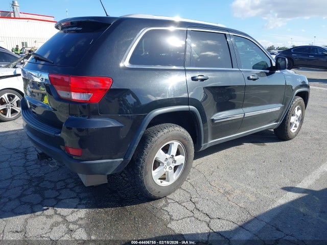 Продажа на аукционе авто 2013 Jeep Grand Cherokee Laredo, vin: 1C4RJFAG9DC560154, номер лота: 44406755
