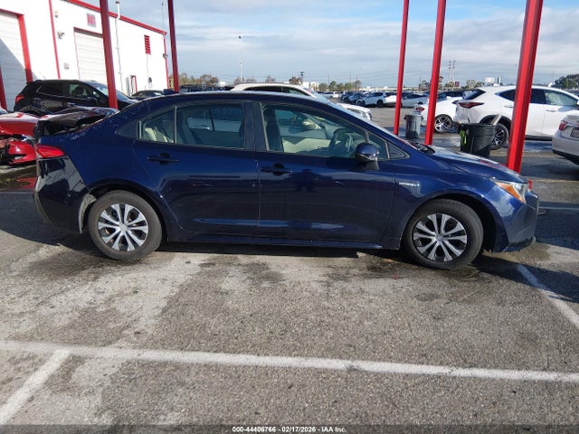 Toyota Corolla Hybrid Le 2020 JTDEBRBEXLJ018923 Image 13
