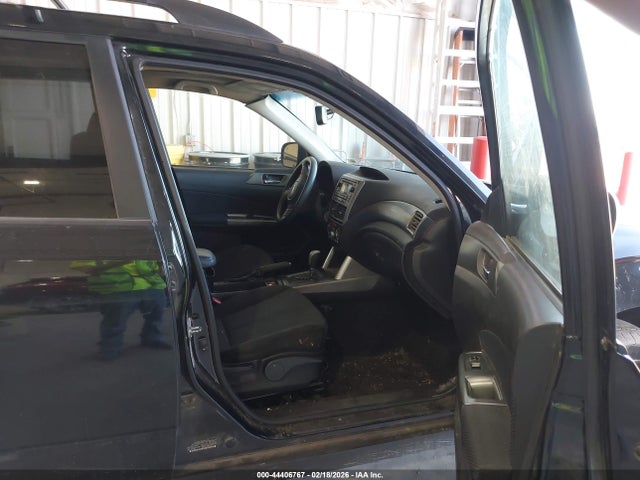 44406767 :رقم المزاد ، JF2SHADC4DH411289 vin ، 2013 Subaru Forester 2.5x Premium مزاد بيع