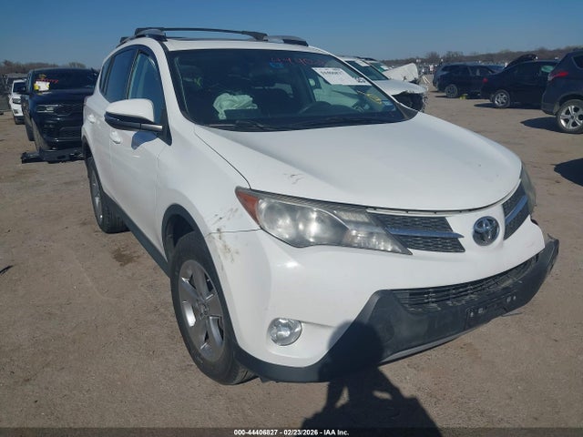 2015 TOYOTA RAV4 2T3WFREV4FW163935