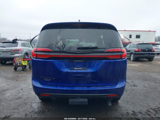 44406888 :رقم المزاد ، 2C4RC1BG8MR556440 vin ، 2021 Chrysler Pacifica Touring L مزاد بيع