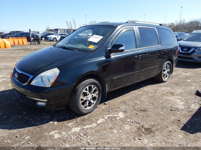 KIA SEDONA LX 2014 KNDMG4C70E6587141 Image 2