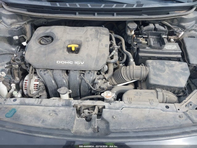 3KPFK4A70JE219041 KIA FORTE LX