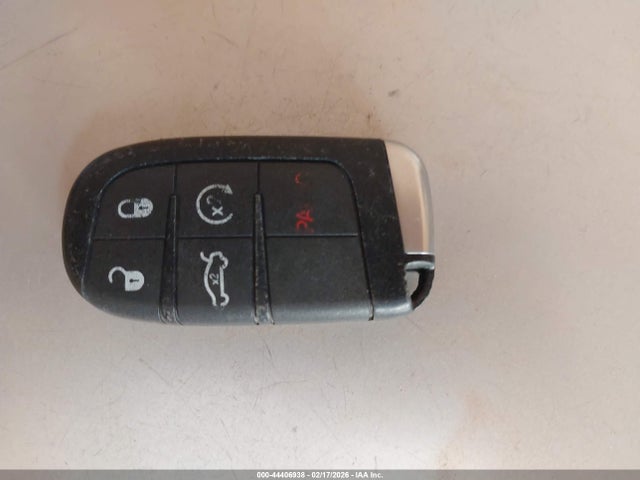 Продажа на аукционе авто 2016 Dodge Challenger Sxt, vin: 2C3CDZAG3GH329755, номер лота: 44406938