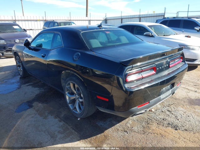 Продажа на аукционе авто 2016 Dodge Challenger Sxt, vin: 2C3CDZAG3GH329755, номер лота: 44406938