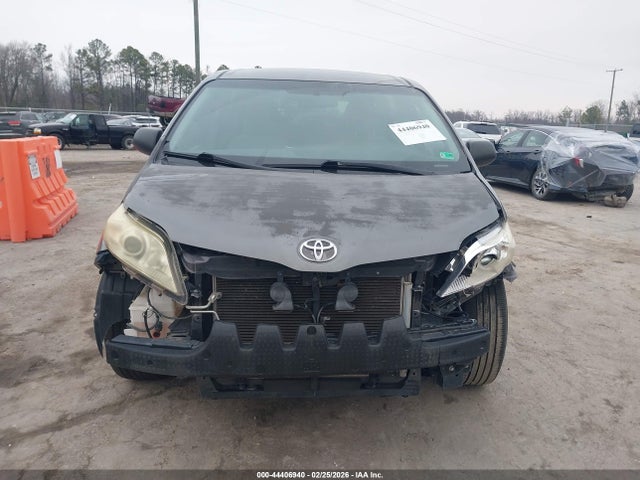 5TDZK3DC9GS744484 Toyota Sienna L 7 Passenger