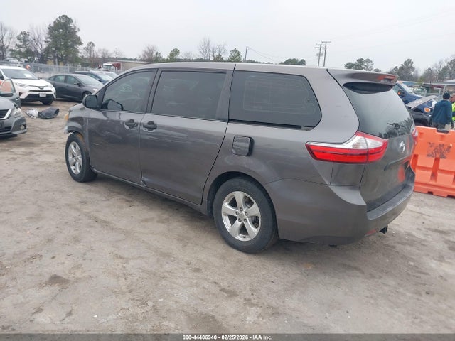 5TDZK3DC9GS744484 Toyota Sienna L 7 Passenger