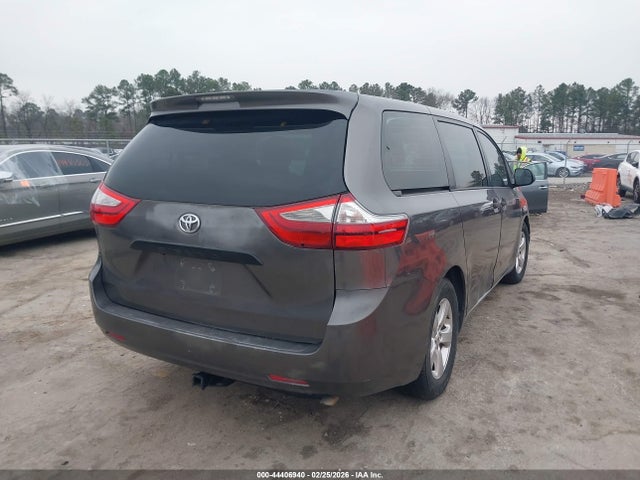 5TDZK3DC9GS744484 Toyota Sienna L 7 Passenger