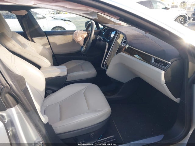 Tesla Model S 85d/p85d 2015 5YJSA1H47FF085089 Image 5