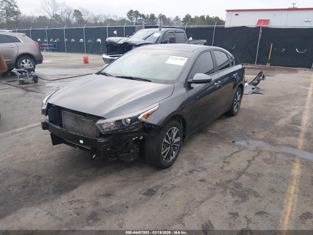44407003 :رقم المزاد ، 3KPF24AD3PE639097 vin ، 2023 Kia Forte Lxs مزاد بيع