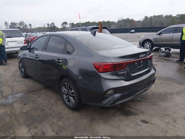44407003 :رقم المزاد ، 3KPF24AD3PE639097 vin ، 2023 Kia Forte Lxs مزاد بيع