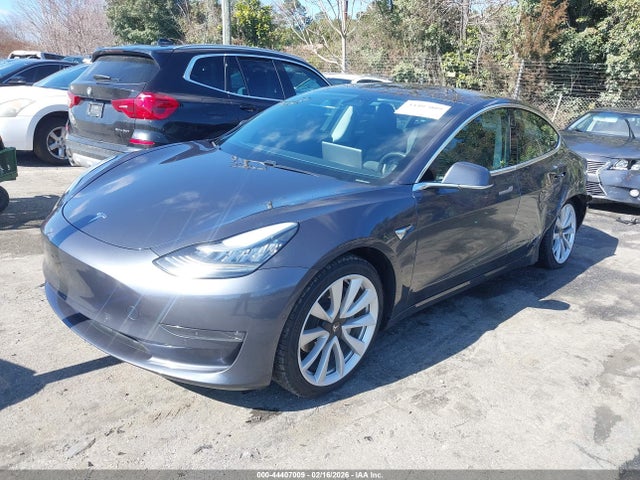 2019 TESLA MODEL 3 5YJ3E1EB3KF469280 Photo 1
